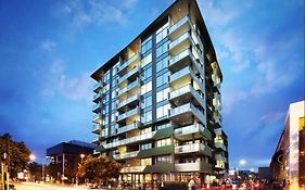 South Brisbane 2B2B Apt&Parking M6